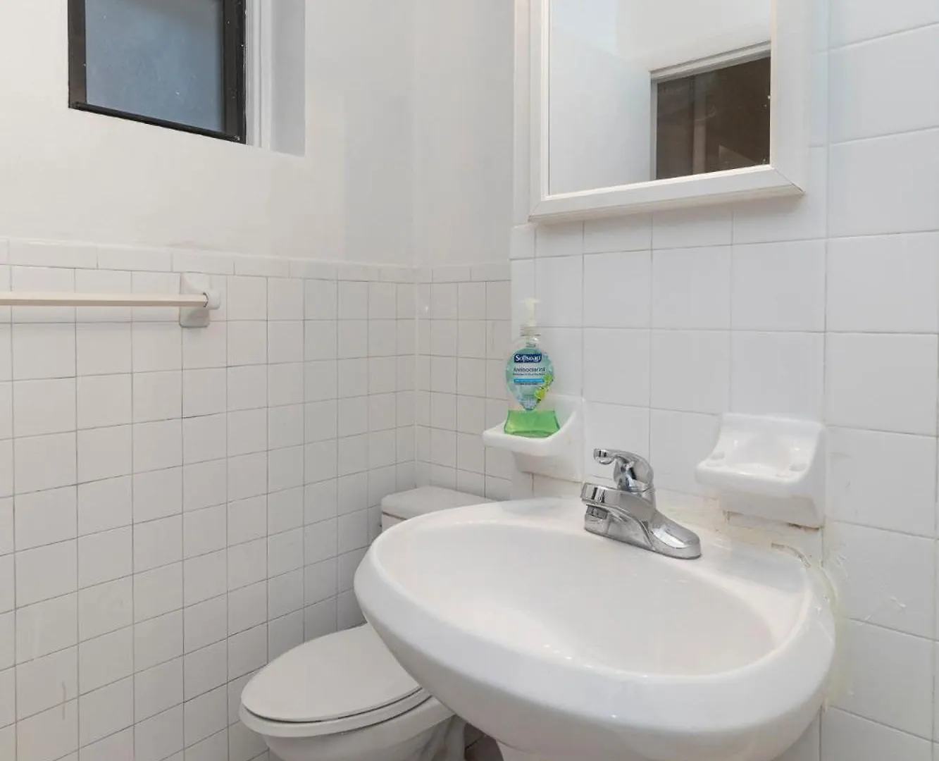 The Upper East Side Monthly Rentals Apartments New York USA