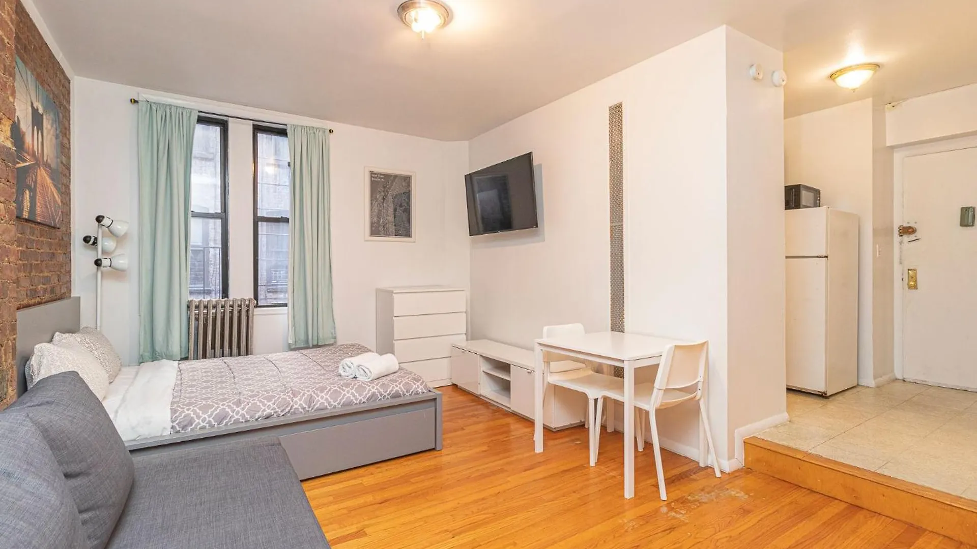 The Upper East Side Monthly Rentals Apartments New York 0*,  USA